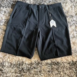 NWT 1764 black men’s golf shorts